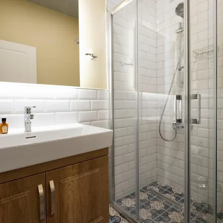 Level * Κωνσταντινούπολη