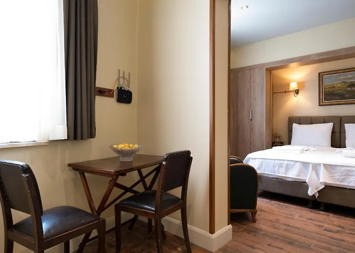 Level * Κωνσταντινούπολη