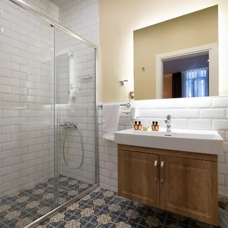 Level Apartment Istanbul